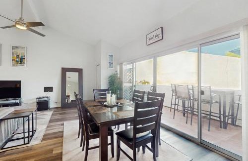 The Lakes House | Tempe Dream