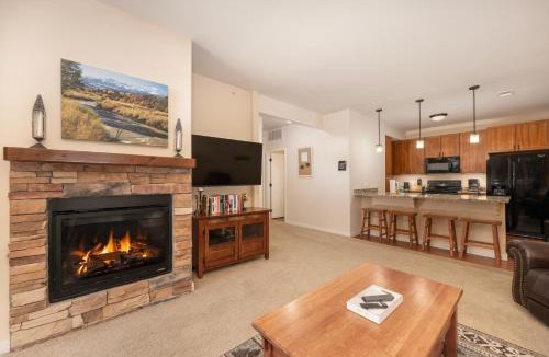 Silvercreek House | Ten Mile G201