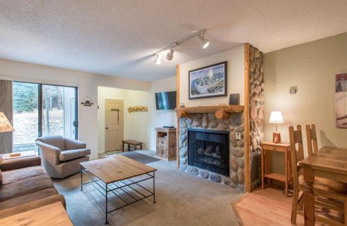 Copper Mountain Village House | Ten Mile Haus B6