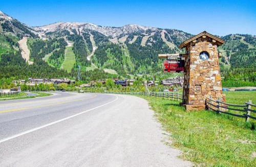 Teton Village Apartment | Tensleep B11