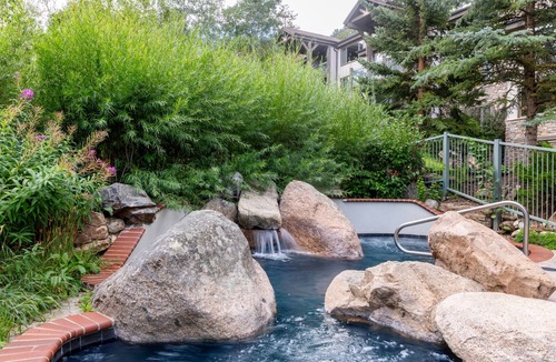 Snowmass Village Condo | Terracehouse 93 - Steps to Slopes | Inviting Mountain Retreat, Pool & Hot Tub