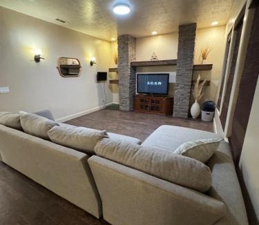 Washington Fields House | The 1651 Retreat