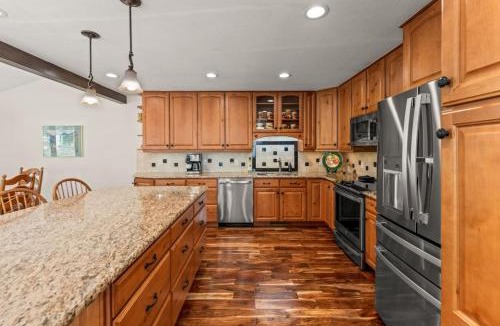 Eagle-Vail House | The Alpine Lodge 4BR on Eagle Vail Golf Course