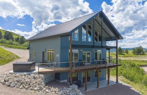 Deadwood House | The Bald Doe