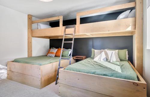 Philipsburg House | The Basin - Luxury Family Cabin in Philipsburg