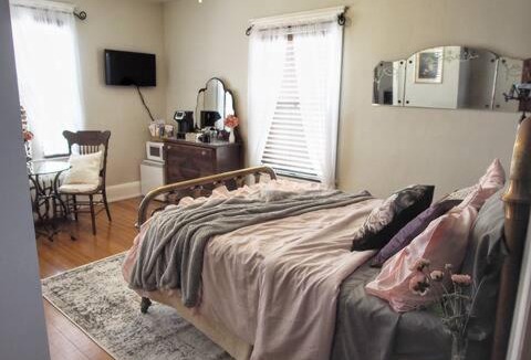 Hays Bed & Breakfast | The Bissing House