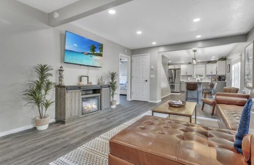 Arnolds Park House | The Boji Anchor off East Lake