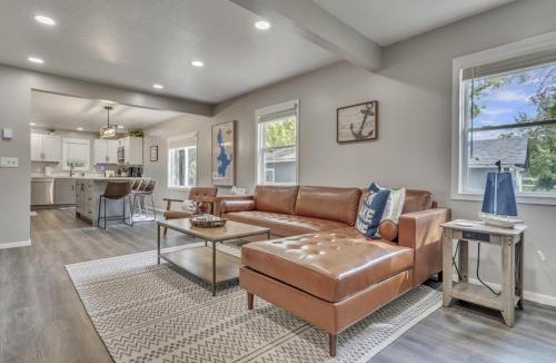 Arnolds Park House | The Boji Anchor off East Lake