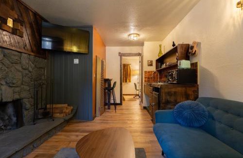 Big Bear Lake Cabin | The Burgundy