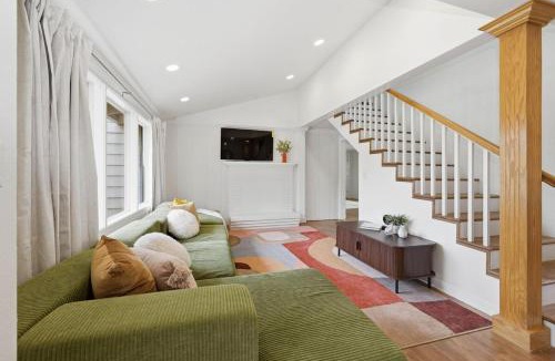 Cal Young House | The Canopy House Eugene Retreat Near UO & Autzen