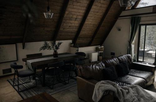 Woodland Park House | The Catamount Coze House