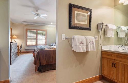 Beaver Creek Hotel | The Charter at Beaver Creek B145