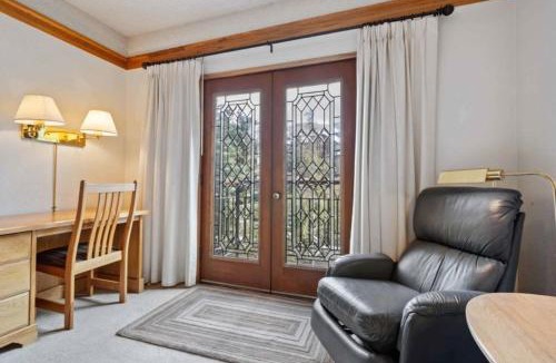 Beaver Creek Hotel | The Charter at Beaver Creek C335