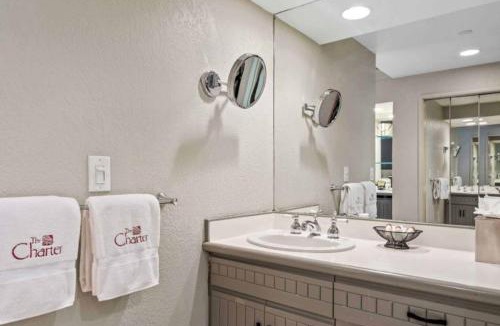 Beaver Creek Hotel | The Charter at Beaver Creek D185