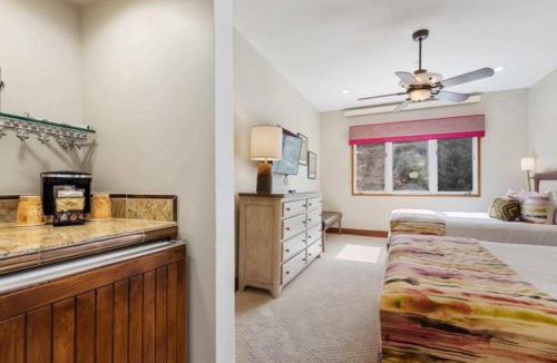 Beaver Creek Hotel | The Charter at Beaver Creek D285