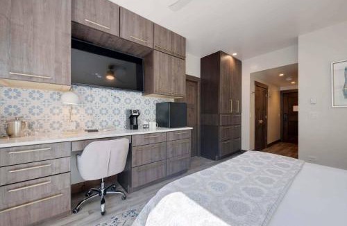 Beaver Creek Hotel | The Charter at Beaver Creek D355