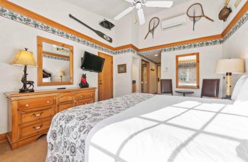 Beaver Creek Hotel | The Charter at Beaver Creek D425