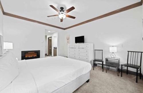 Beaver Creek Hotel | The Charter at Beaver Creek E025