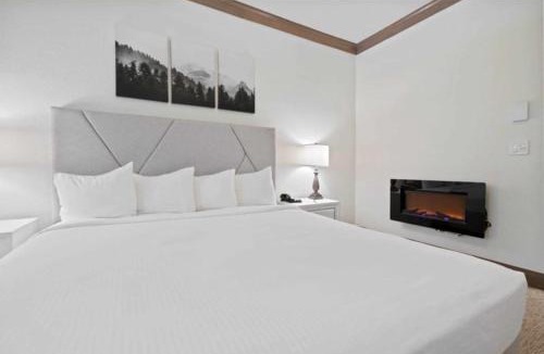 Beaver Creek Hotel | The Charter at Beaver Creek E025