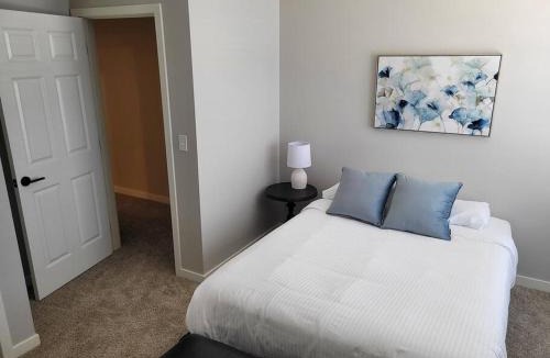 Elkhorn House | The Cottonwood at Coventry Rows