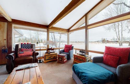 Jackson House | The Director's Cabin