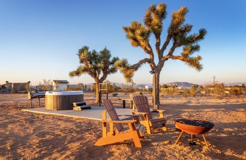 Yucca Valley House | The Flag Ranch - Hot Tub, Fire Pit and BBQ! home