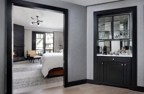 Vail Apartment | The Four Seasons, Vail - Luxury King Hotel Room