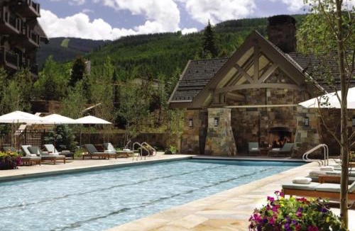 Vail Apartment | The Four Seasons, Vail - Luxury King Hotel Room