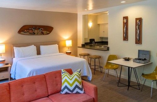 Downtown Palm Springs Hotel | The Hideaway - 21 and Over - A Town & Desert Boutique Hotel