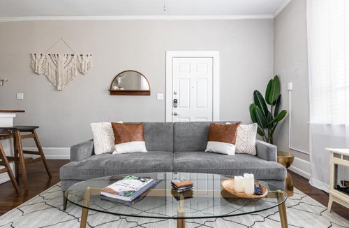 Old East Dallas Apartment | The Junius
