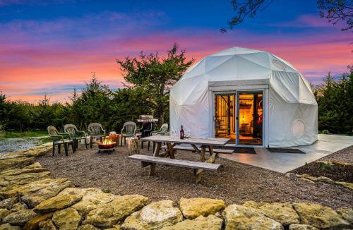 Ashland Villa | The King Dome at Kimberly Creek Retreat