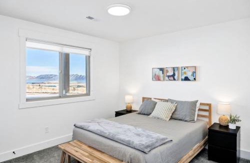 Sweetwater House | The Lazy Days Getaway at Bear Lake with Ideal Beach Access