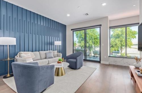 South Scottsdale House | The LUX at Craftsman - Old Town Penthouse 1
