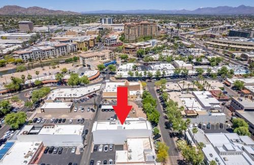 South Scottsdale House | The LUX at Craftsman - Old Town Penthouse 1
