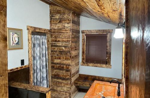 Deadwood House | The Miner's Getaway in Lead SD