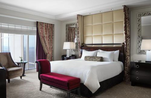 Las Vegas Hotel | The Palazzo at The Venetian Resort Hotel & Casino by Suiteness