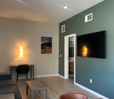Big Pine Apartment | The Palisades Lodge of Big Pine