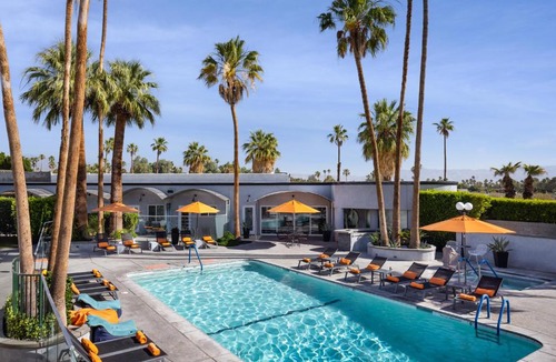 Little Tuscany Hotel | The Palm Springs Hotel