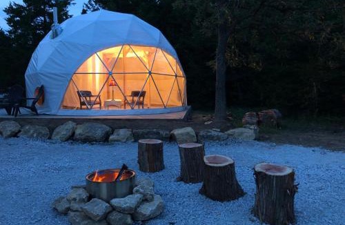 Ashland Villa | The Queen Dome at Kimberly Creek Retreat