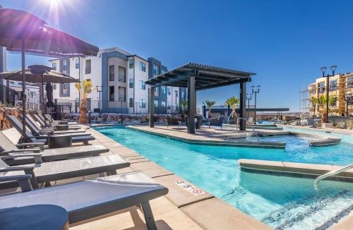 St. George House | The Retreat at Coral Springs Resort