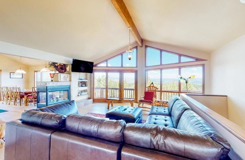 Grand Lake House | The Retreat at Grand Lake