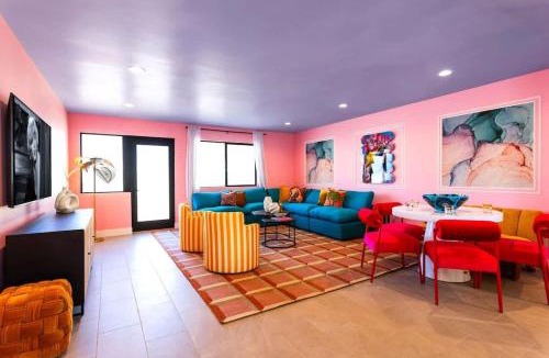 South Scottsdale House | The Rose Retreat-Dream Bachelorette-Walk 2 OldTown