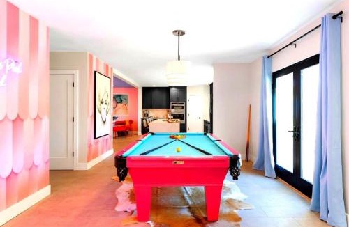 South Scottsdale House | The Rose Retreat-Dream Bachelorette-Walk 2 OldTown