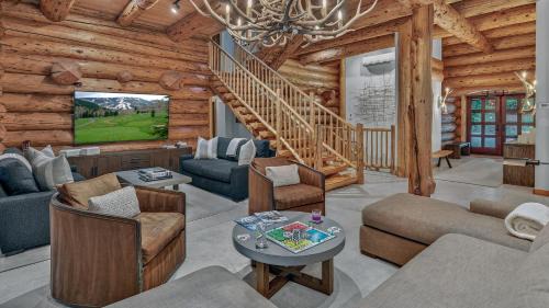 Vail House | The Savory Lodge