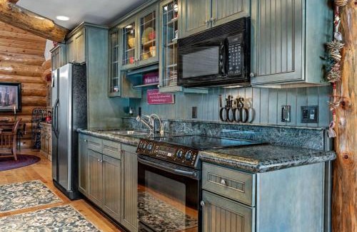 Duck Creek Village House | The Soaring Eagles Retreat