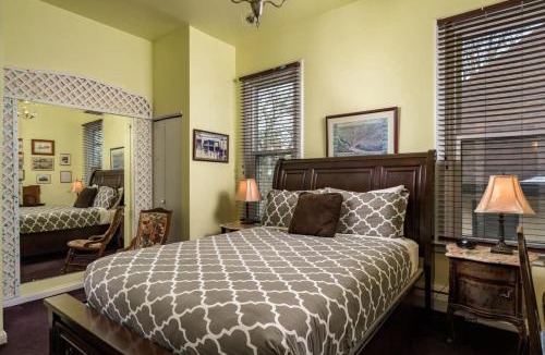 Five Points Bed & Breakfast | The Tabor Room - Queen Anne Bed & Breakfast