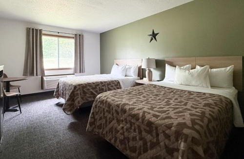Slayton Hotel | The Trail Inn - Slayton, MN - HWY 59