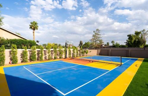 Heatherbrook House | The Ultimate Stay & Play Retreat 4BR Sleeps 13