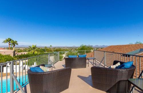 Paradise Valley Village House | The Valley View Heated Pool Hiking Rooftop Gym WFH