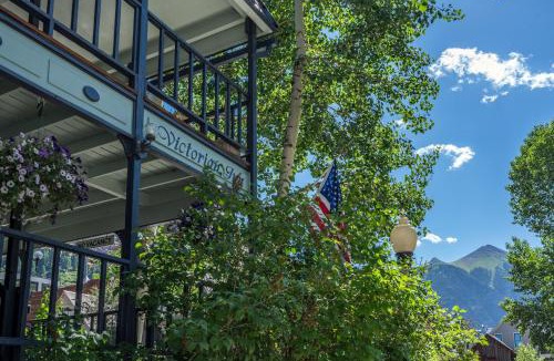 Telluride Hotel | The Victorian Inn